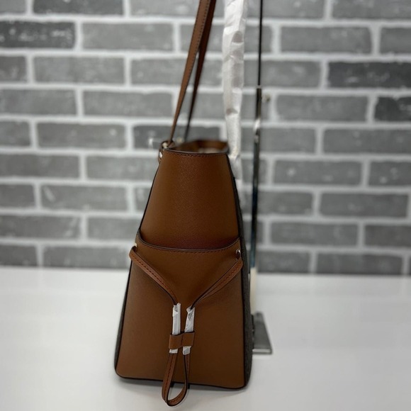 Michael Kors Gilly Tote Large Color Block Leather MK Logo Tote Bag Luggage Multi - Picture 4 of 11